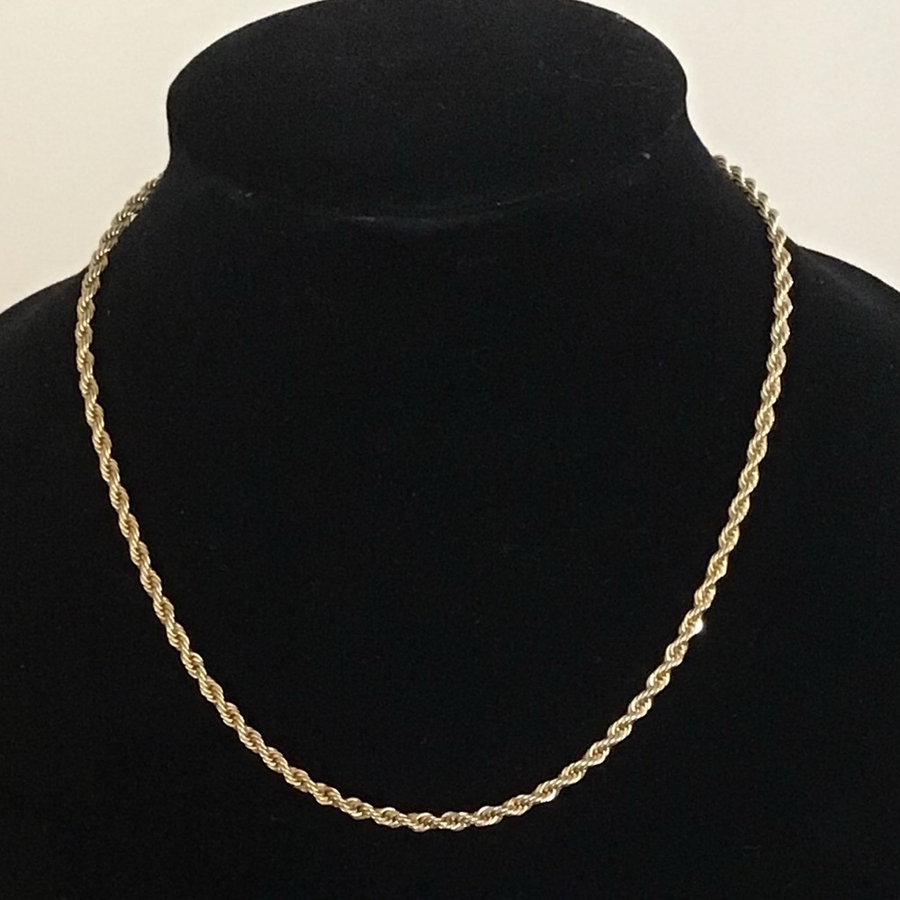 Gold Tone Rope Chain
